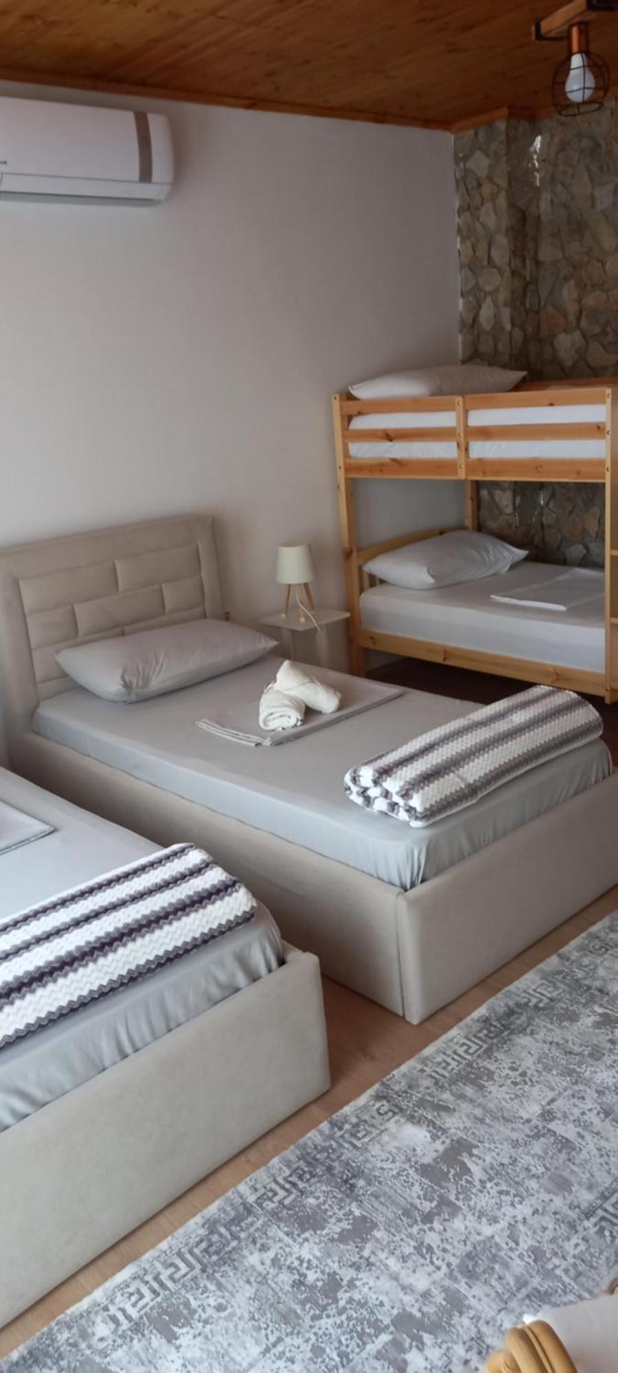 Roleo Guest House Lin Exterior foto